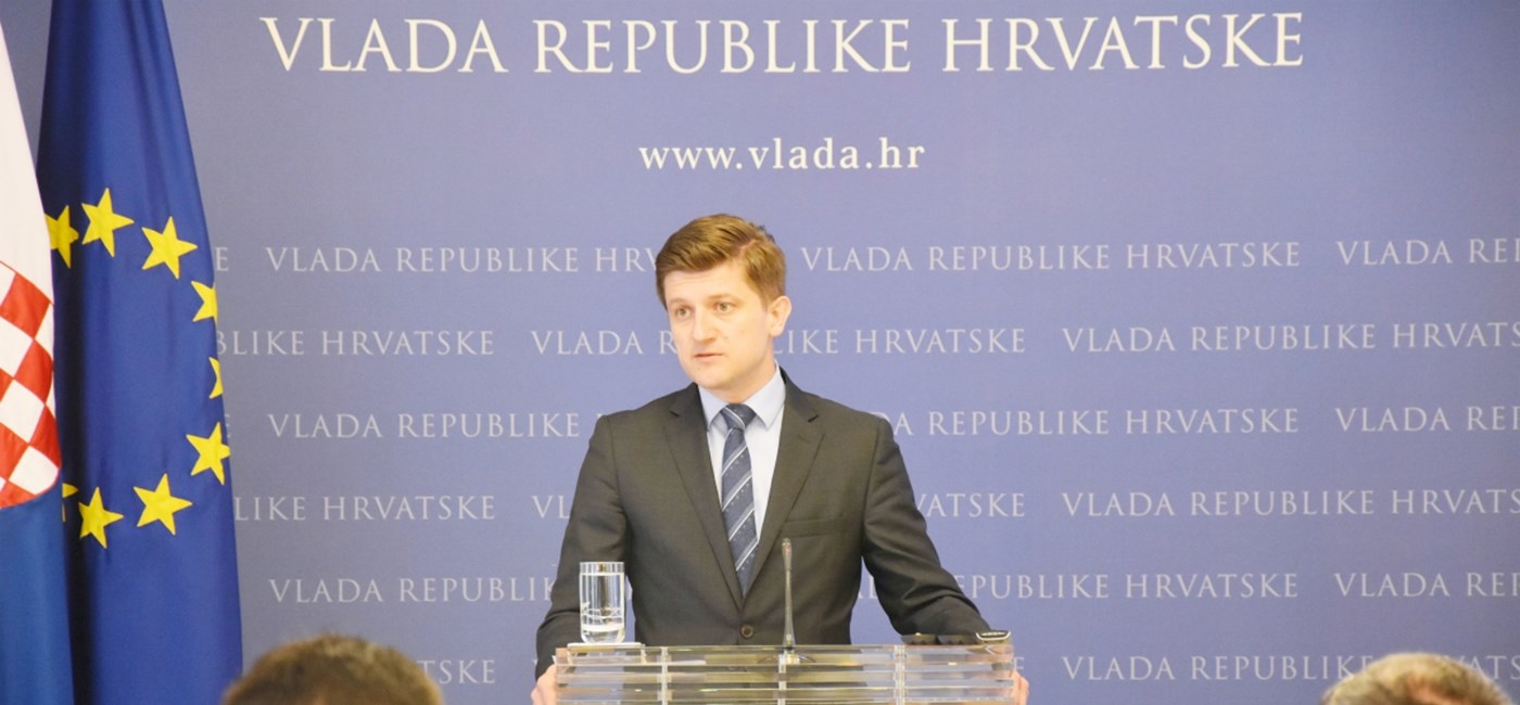 Ministar financija Marić: U 2018. godini predviđamo rast BDP-a od 2,8 posto i daljnje smanjenje javnog duga 